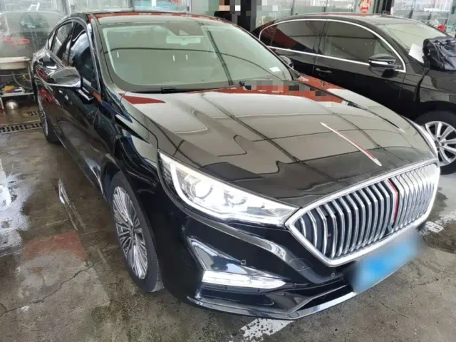 Hongqi H5 — Фото автомобиля 3