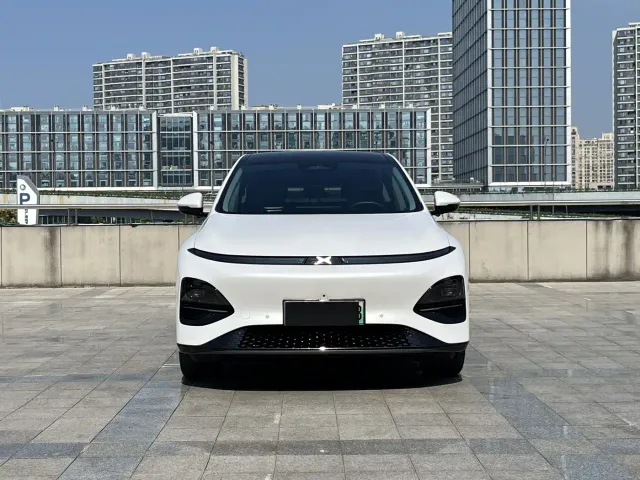 Xpeng G6 — Фото автомобиля 2