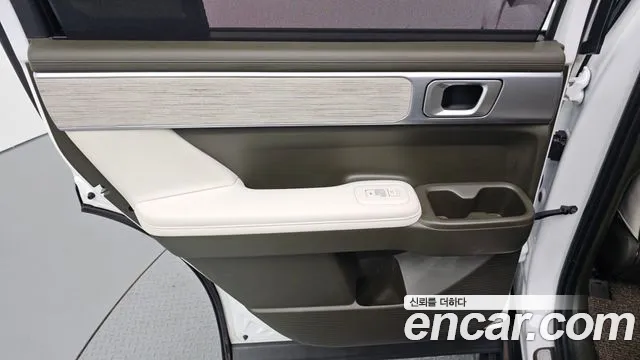 Hyundai Santafe — Фото автомобиля 20