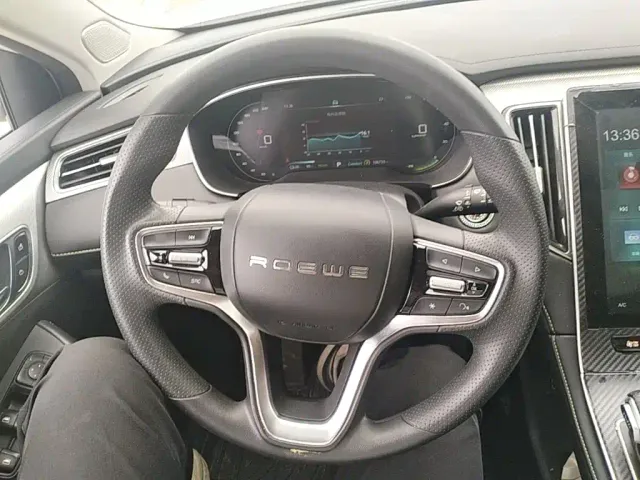 Roewe i6 MAX EV — Фото автомобиля 10