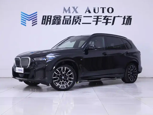 BMW X5 — Фото автомобиля 2