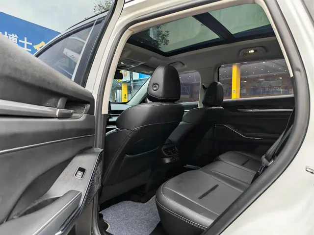 Haval H6 — Фото автомобиля 9