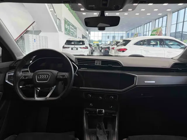 Audi Q3 — Фото автомобиля 21