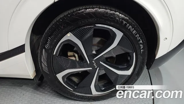 Kia EV6 Long Range — Фото автомобиля 19