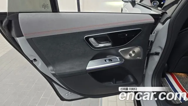 Mercedes-Benz EQE V295 — Фото автомобиля 14