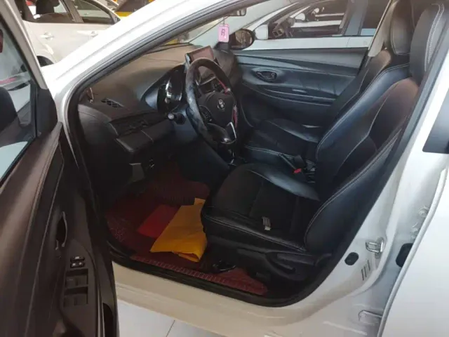 Toyota Vios FS — Фото автомобиля 15