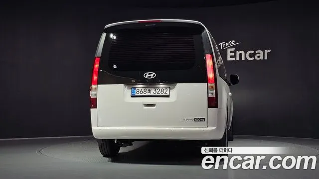 Hyundai Staria New — Фото автомобиля 4