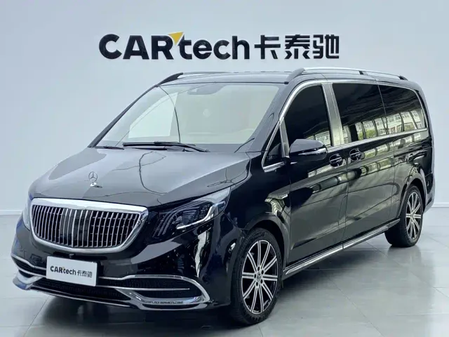 Mercedes-Benz V-Class — Фото автомобиля 12