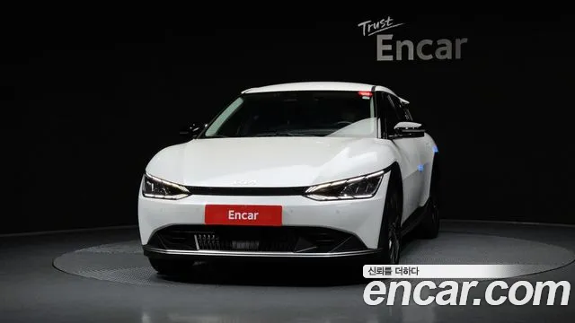Kia EV6 — Фото автомобиля 3