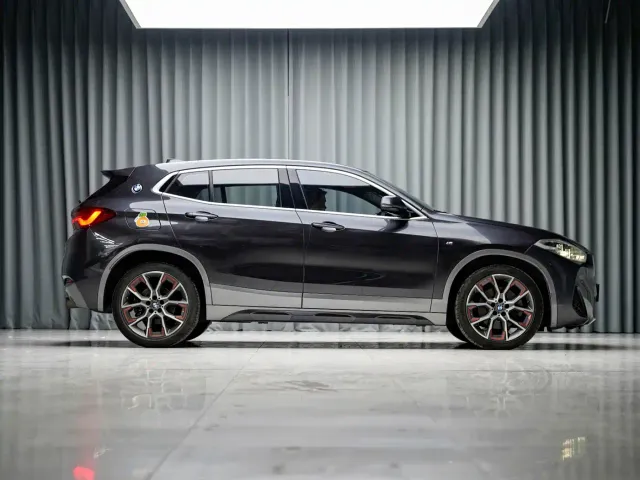 BMW BMW X2 2021 Facelift sDrive25i Edge Edition — Фото автомобиля 4