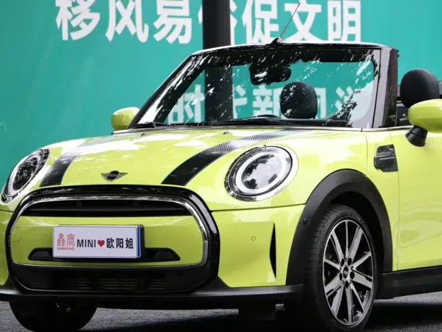 MINI Hatch — Фото автомобиля 14