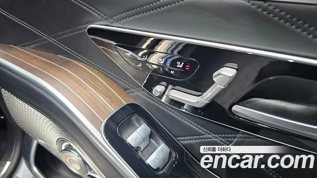 Mercedes-Benz S-Class — Фото автомобиля 23