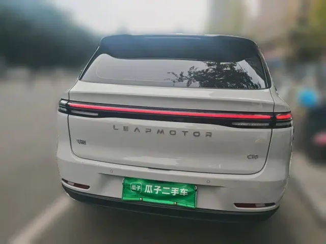 Leapmotor C10 — Фото автомобиля 3