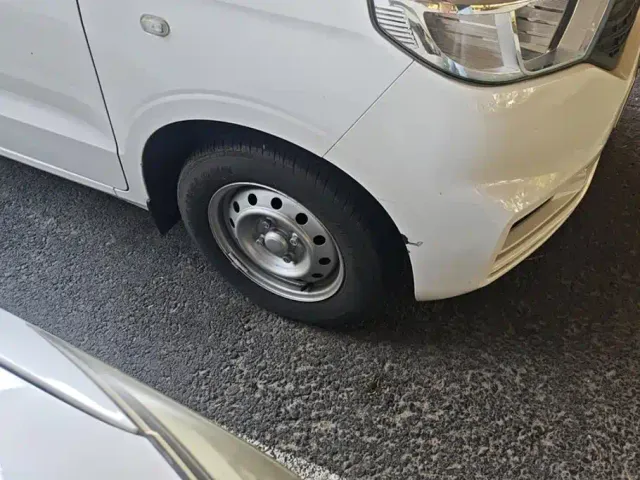 Wuling Hongguang V — Фото автомобиля 6