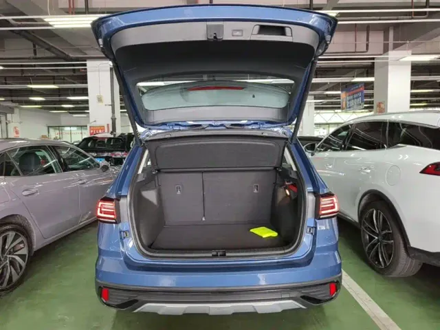 Volkswagen Tharu — Фото автомобиля 18
