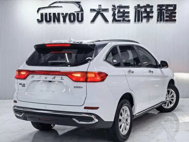 Haval M6 — Фото автомобиля 6