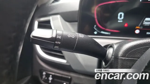 Kia Seltos — Фото автомобиля 30