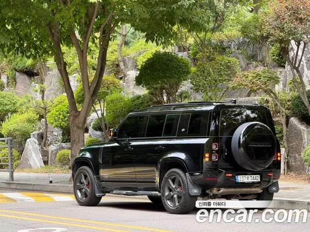 Land Rover Defender Defender (L663) — Фото автомобиля 4