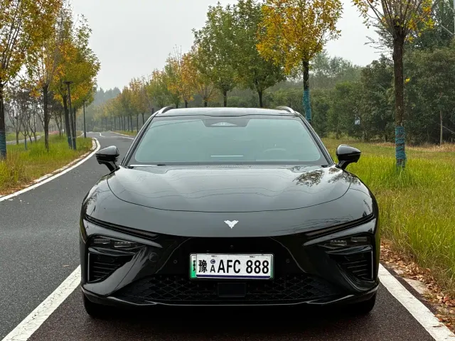 Hozon Nezha S Shooting Brake — Фото автомобиля 2