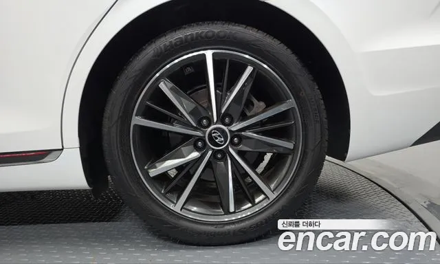Hyundai Grandeur New — Фото автомобиля 6