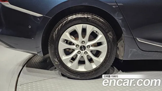 Kia K8 2.5 Бензин 2WD — Фото автомобиля 20