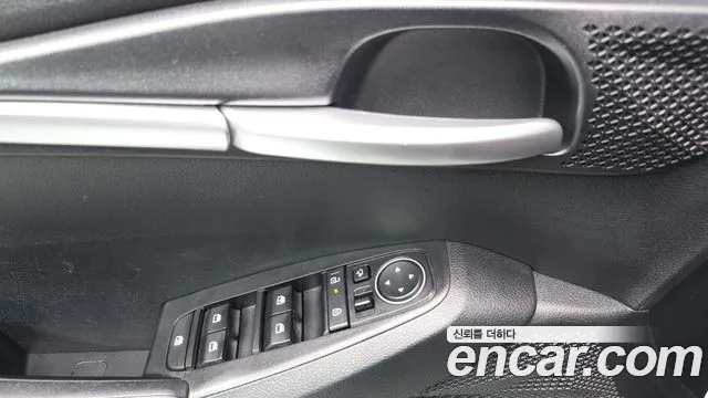 Kia Seltos — Фото автомобиля 5