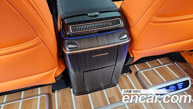 Toyota Sienna — Фото автомобиля 27