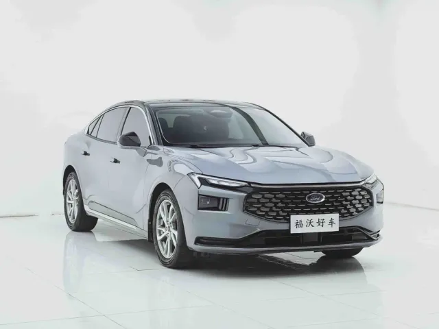 Ford Mondeo — Фото автомобиля 3