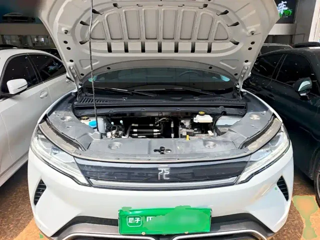 BYD Yuan UP — Фото автомобиля 19