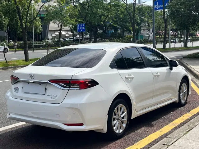 Toyota Corolla — Фото автомобиля 4