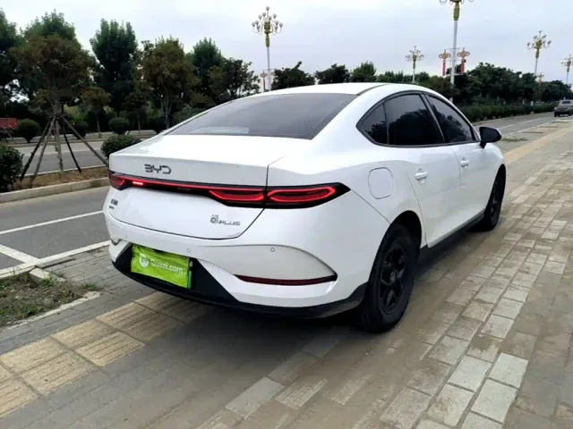 BYD Qin PLUS — Фото автомобиля 6