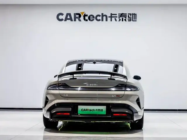 Xiaomi SU7 — Фото автомобиля 5