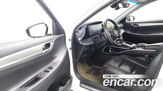 Hyundai Grandeur (New) Hybrid — Фото автомобиля 11