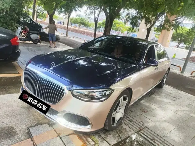 Фотография автомобиля — Mercedes-Benz Maybach S-Class