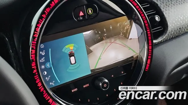 MINI Cooper Cooper Electric — Фото автомобиля 16