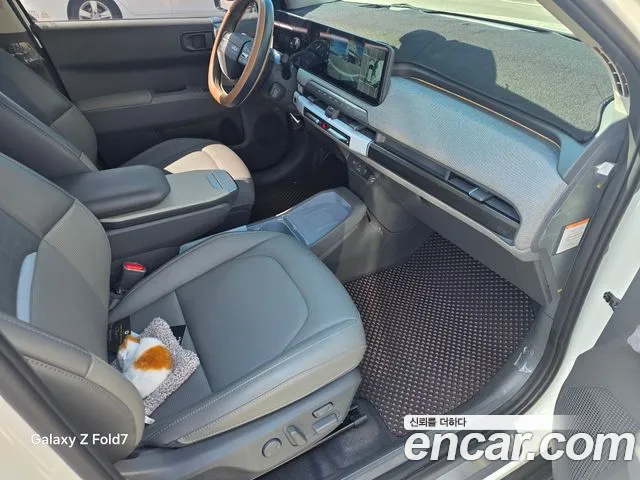 Kia EV3 — Фото автомобиля 13