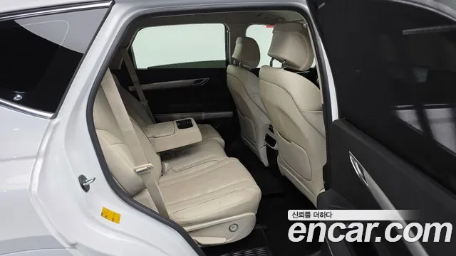 Genesis GV80 2.5T Бензин AWD — Фото автомобиля 12