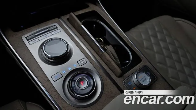 Genesis GV80 2.5T Бензин AWD — Фото автомобиля 9