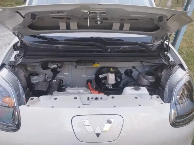 Wuling Motors Hongguang MINIEV 2025 4-Door Advanced — Фото автомобиля 16