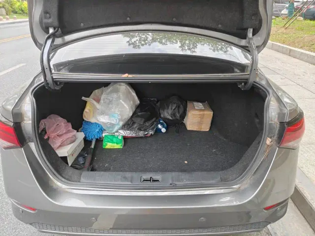 Nissan Sylphy — Фото автомобиля 4