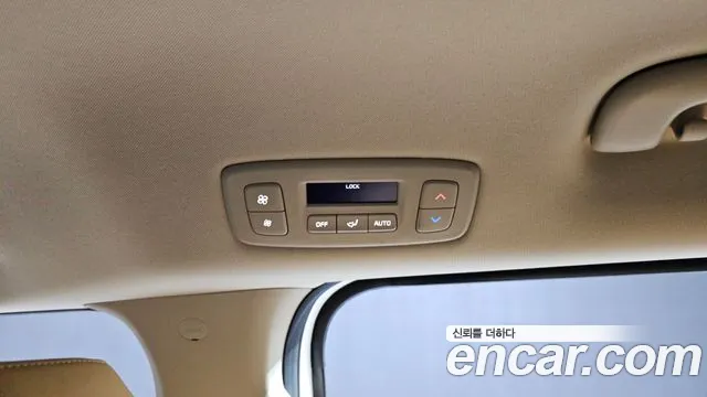 Kia Canival Carnival 4 поколение 9 мест Prestige — Фото автомобиля 29