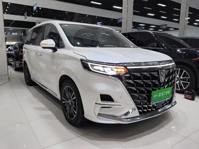 Roewe iMAX8 — Фото автомобиля 3