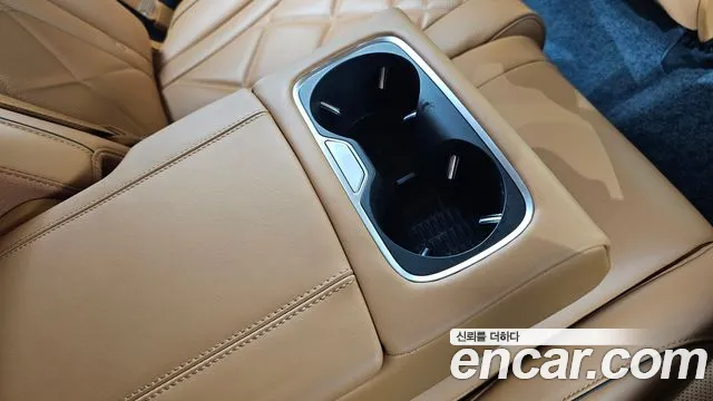 Genesis GV80 — Фото автомобиля 30