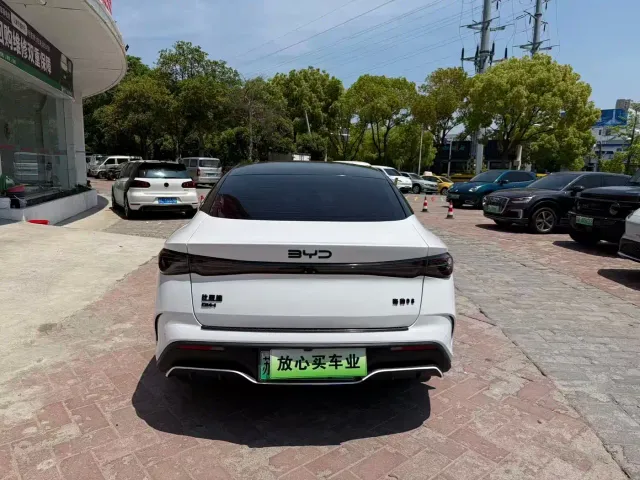 BYD Seal 06 — Фото автомобиля 10