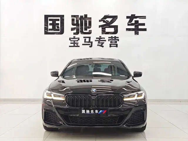 BMW 5 Series — Фото автомобиля 2