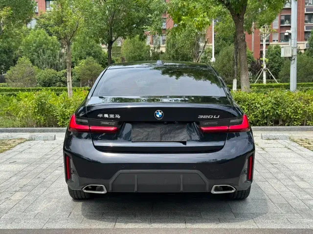 BMW 3 Series — Фото автомобиля 6