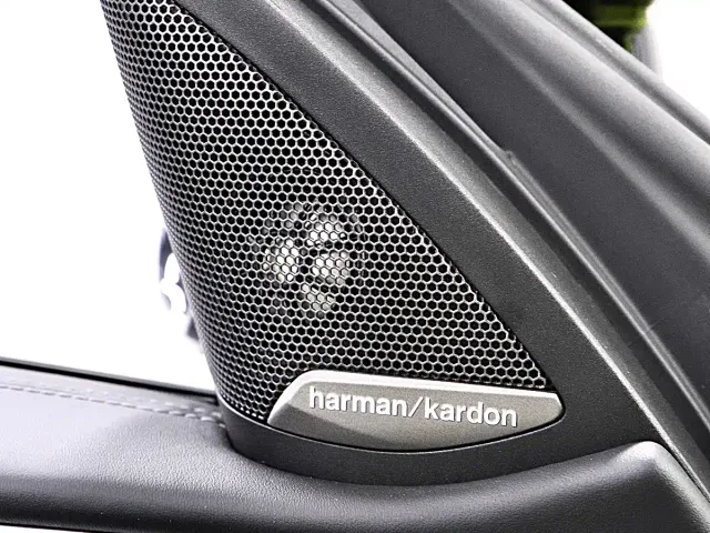 BMW M4 — Фото автомобиля 18