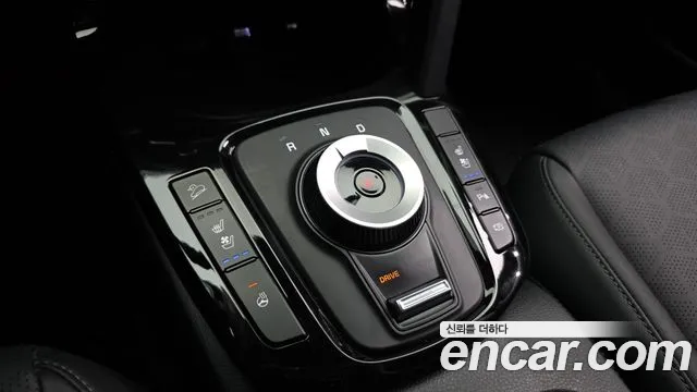 Kia Seltos Новый Seltos Бензин 2.0 2WD — Фото автомобиля 9
