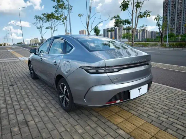 BYD Destroyer 05 — Фото автомобиля 5
