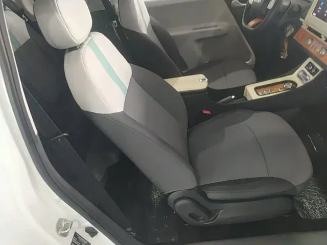 Changan Lumin — Фото автомобиля 24